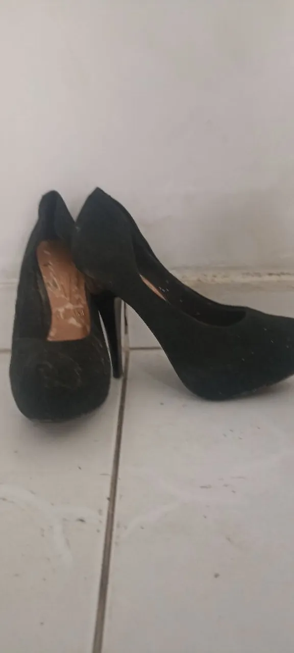 Scarpin preto elegante