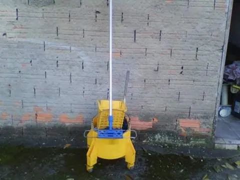 Carrinho Mop pra limpeza de piso novo - Foto 5