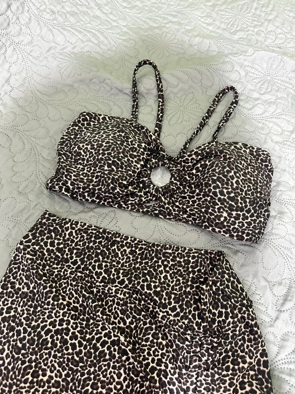 Conjunto top e saia de onça M