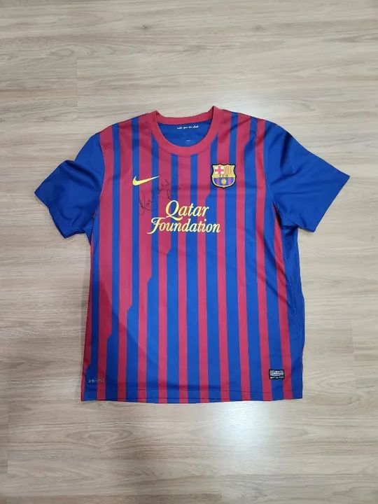 Camisa Nike Barcelona 2011/2012 - AUTOGRAFADA R10 - Ronaldinho Gaucho  - Foto 3