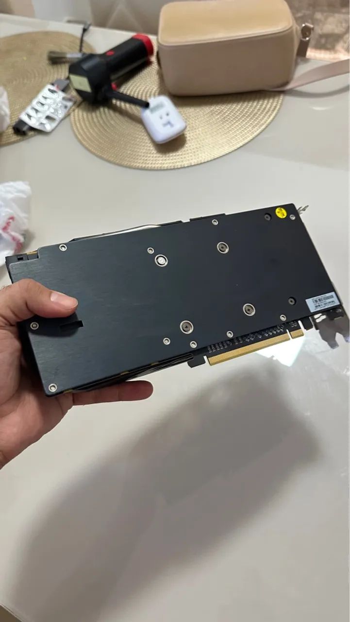 Placa de Vídeo PowerColor RX 590 SEMI NOVA - Foto 5