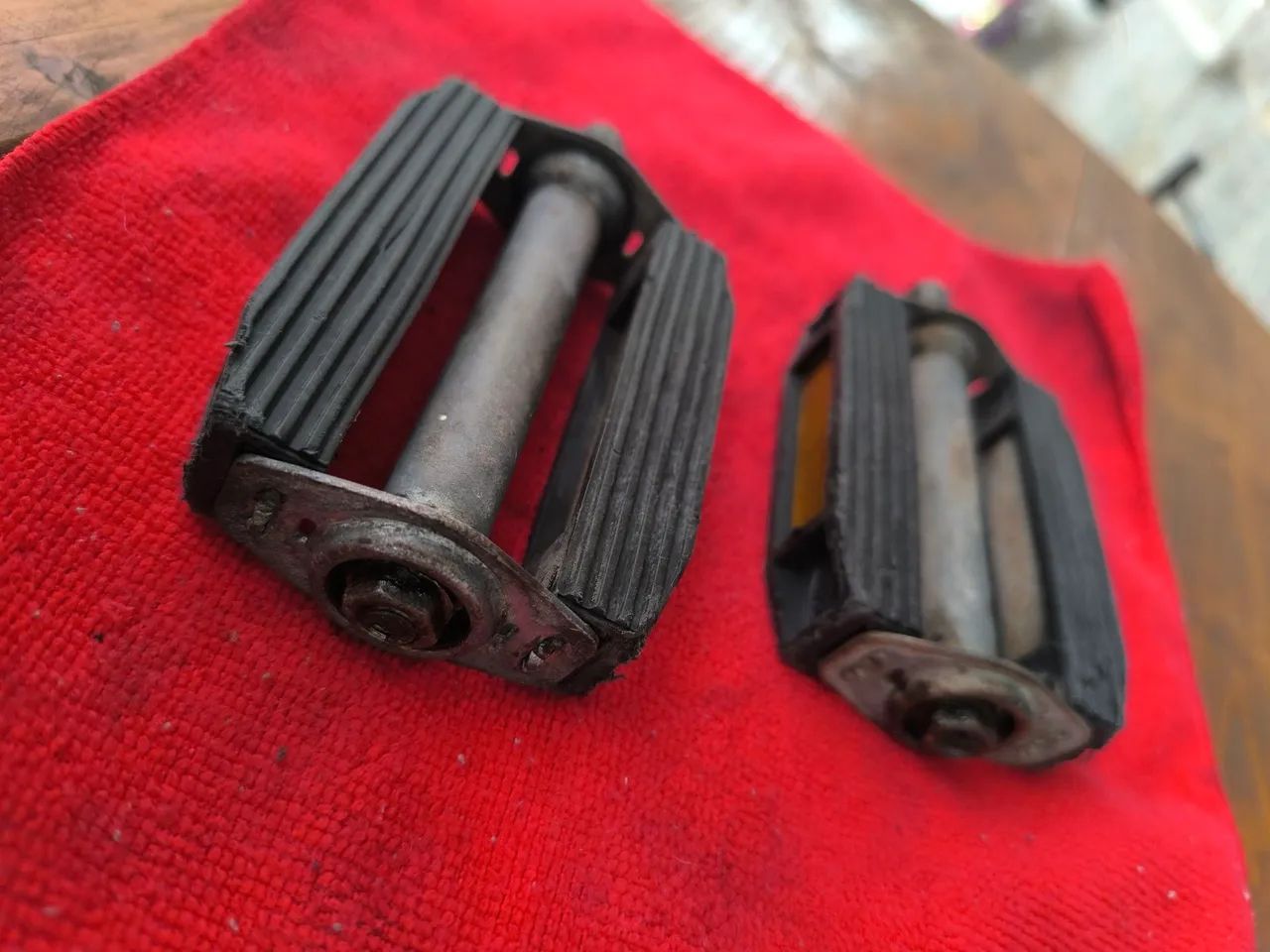 Par de pedais Ducor originais  - Foto 3