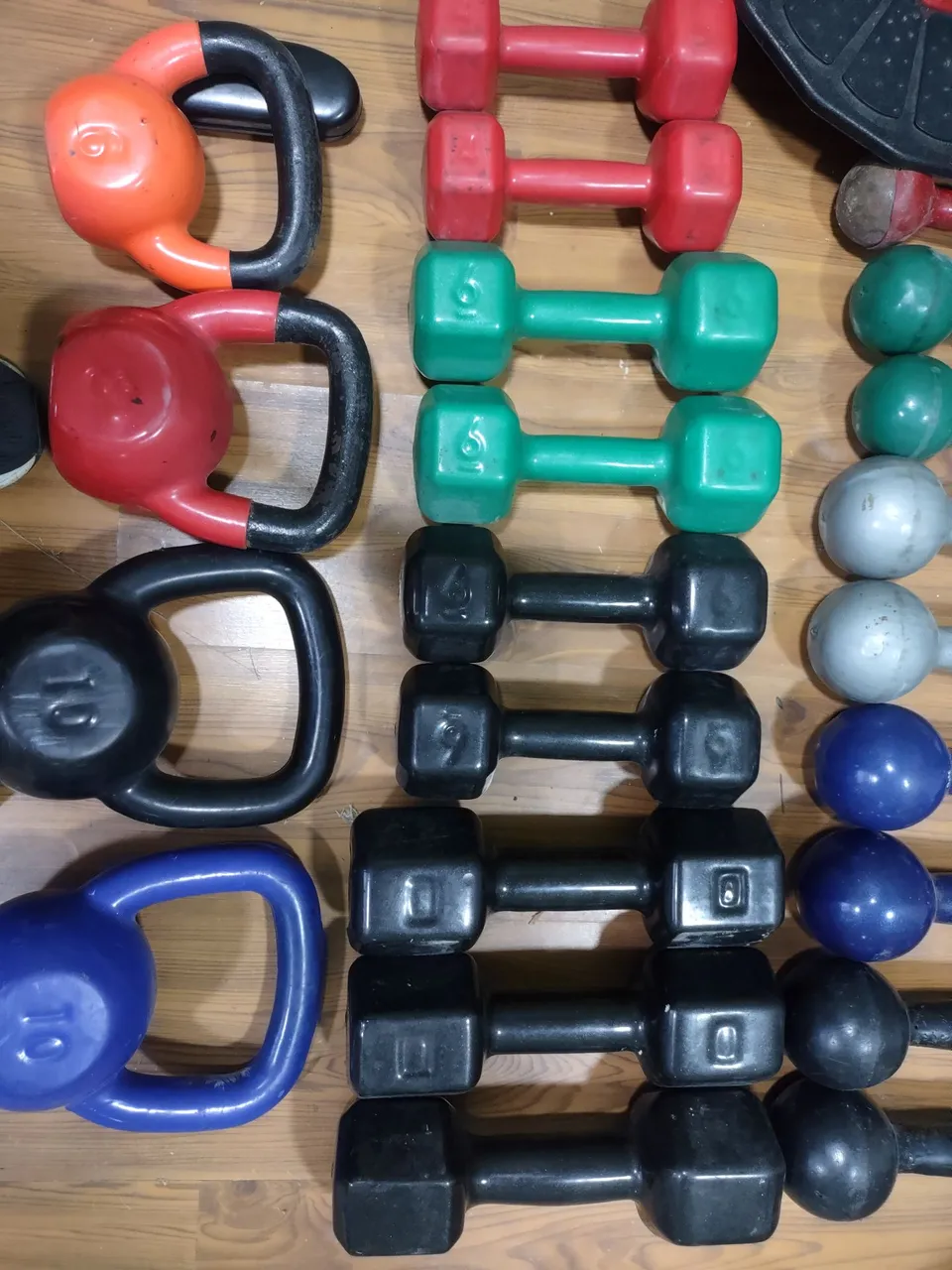 Kit Halteres emborrachados e ketlebell