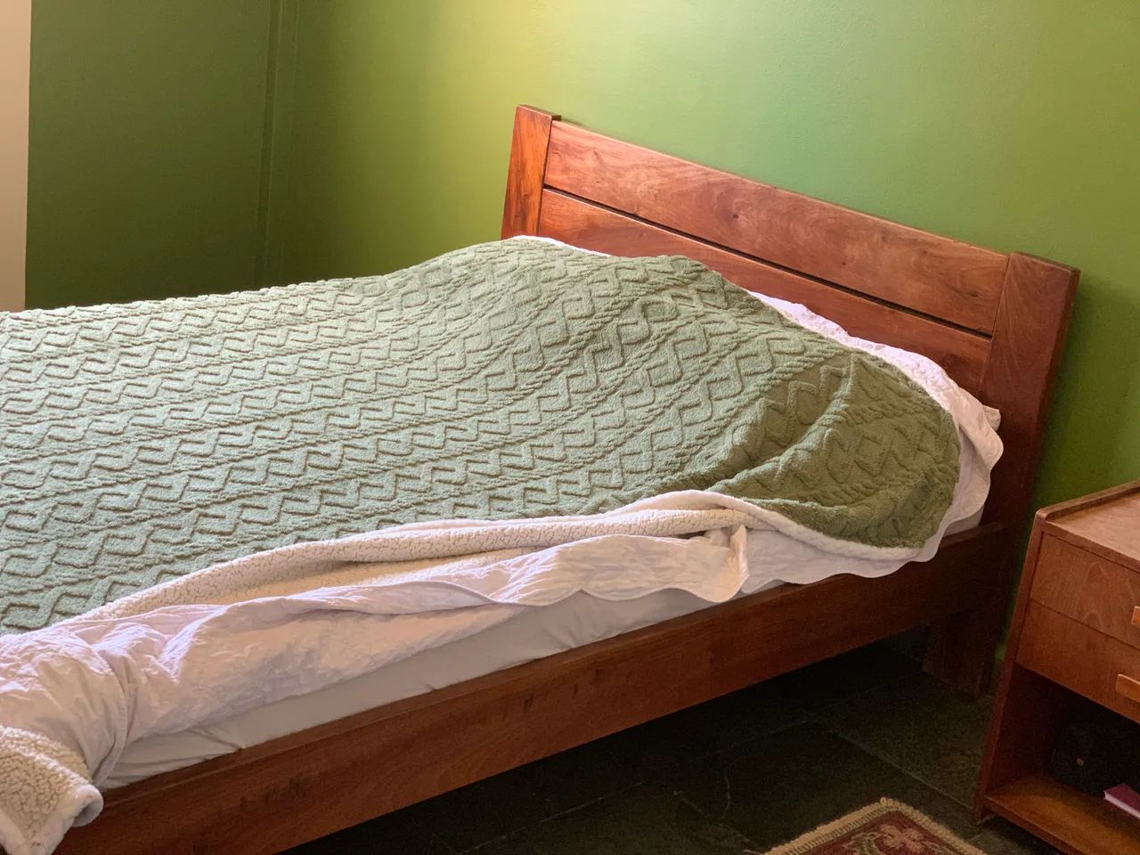 Cama de casal - Madeira Maciça 64176432455297123