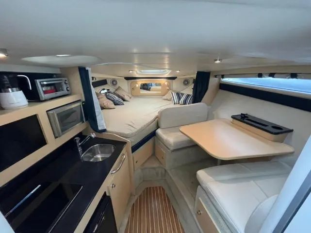 Lancha Bayliner 310 Diesel - Foto 3