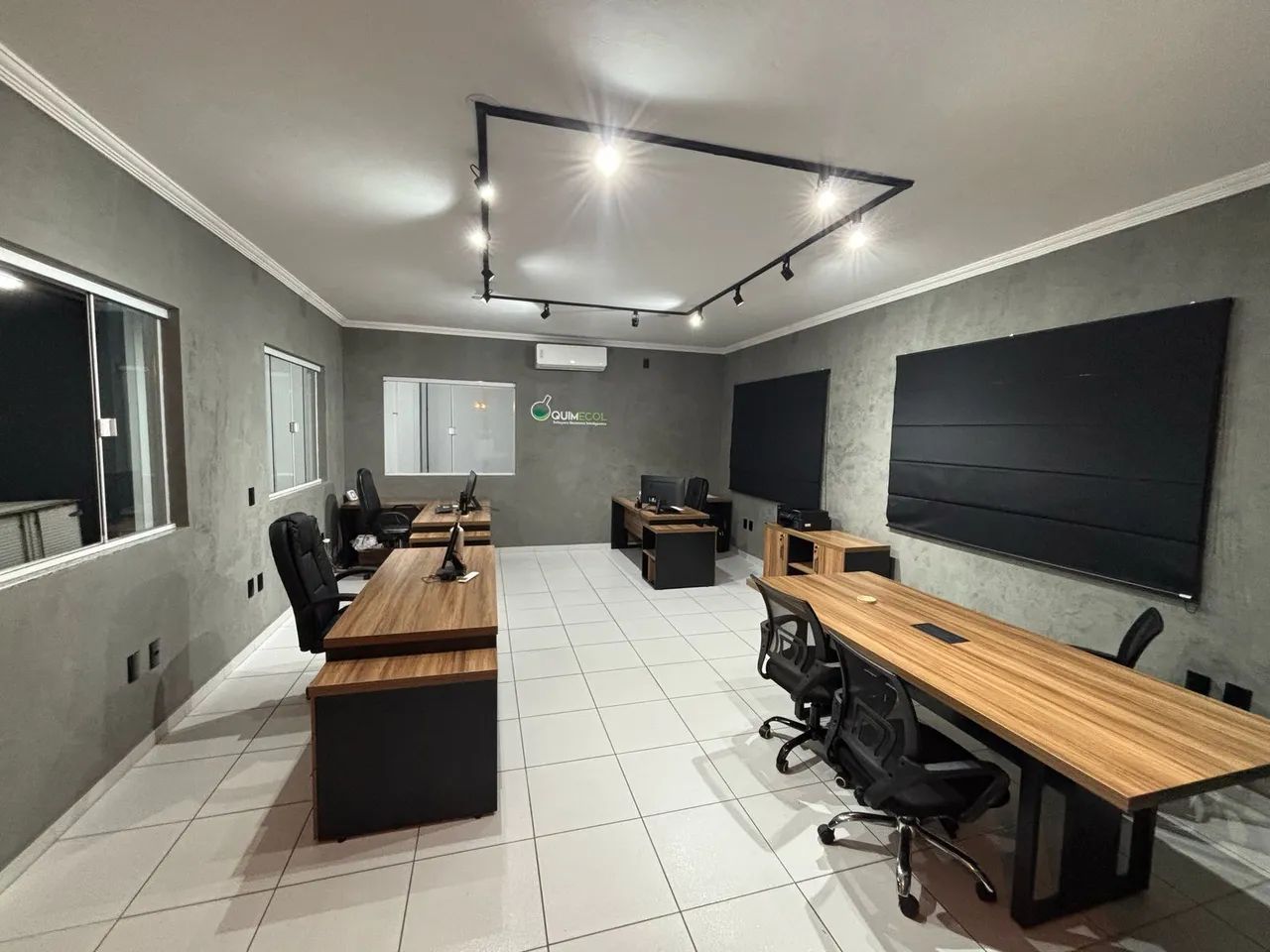 Mesa de Reunião para Escritório Tampo 40mm I Pé Painel - Geeb - Entrega Rápida  - Foto 4