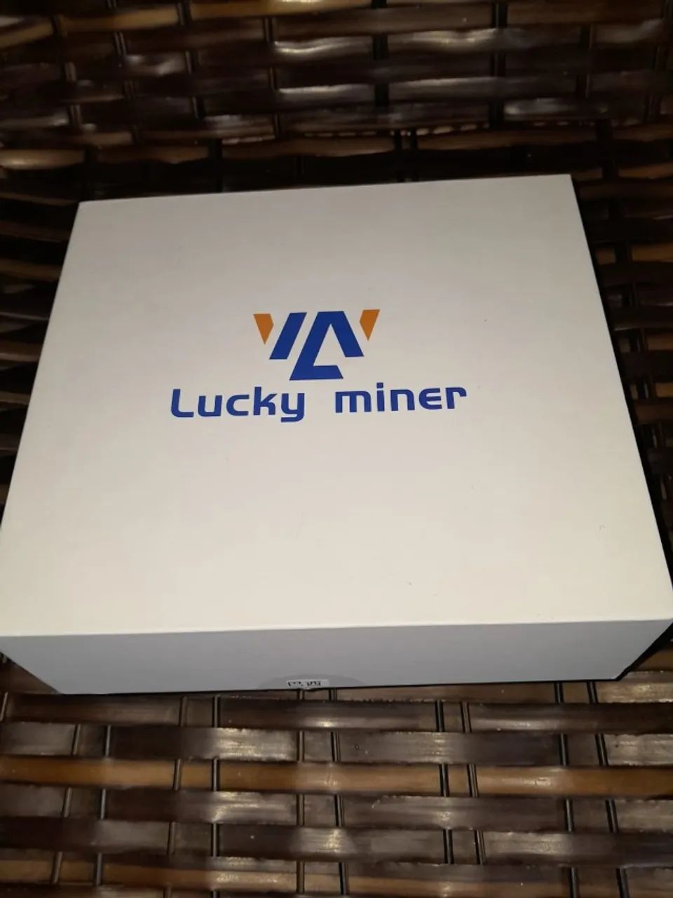 Lucky Miner LV07 - Mineradora de Bitcoin Solo ou Pool 1.2 TH/s. - Peças de  Hardware - Santa Efigênia, São Luís 1464127559 | OLX
