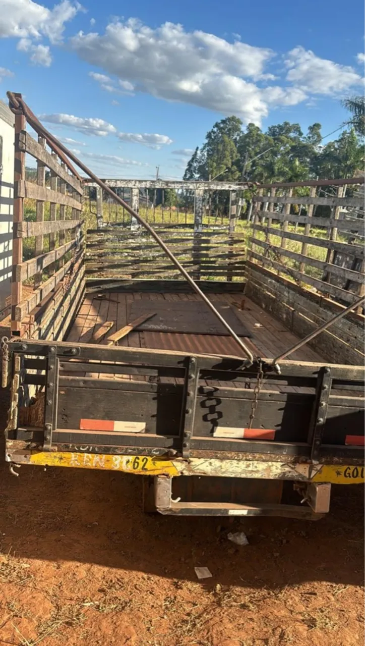 Carroceria caminhão 3/4 