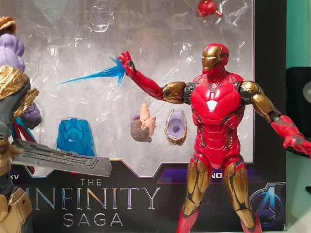 Marvel Legends Saga do Infinito, Kit com 2 Figuras de 15 cm - Homem de Ferro Mark e Thanos - Foto 3