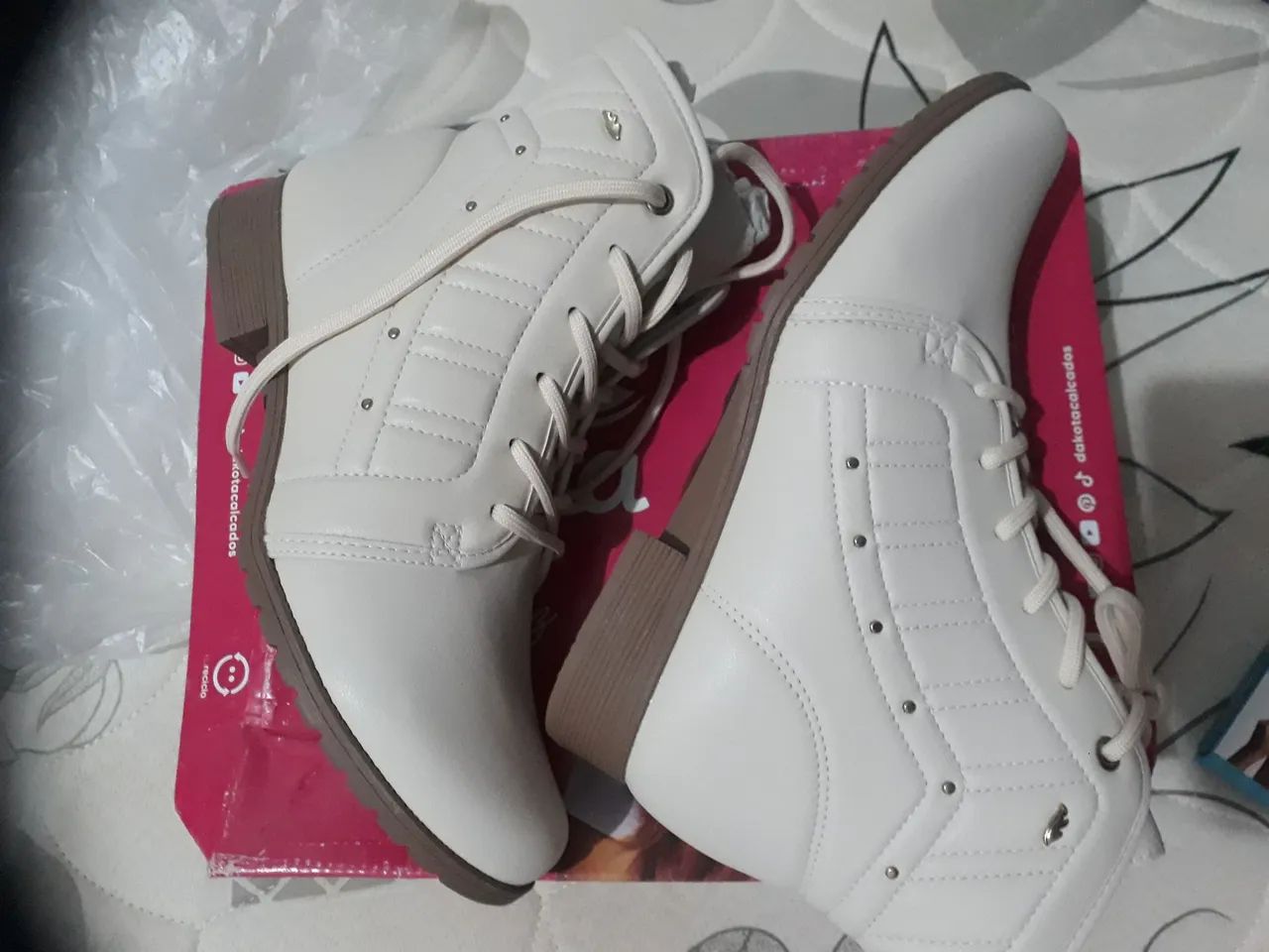 Vendo uma bota nova  - Foto 3