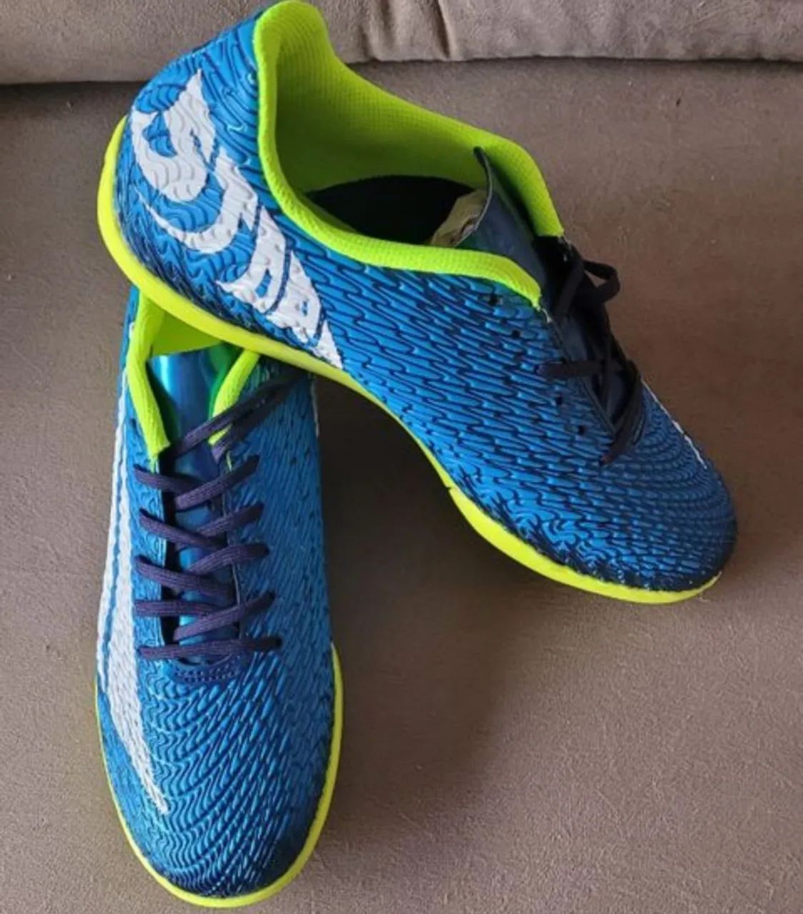 chuteira futsal - azu amarelo neon futsal n 40 nova original