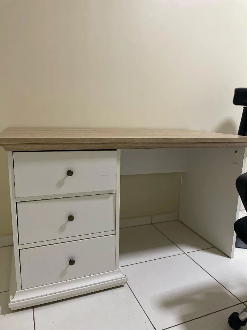 Mesa de escritório com cadeira giratória  - Foto 4