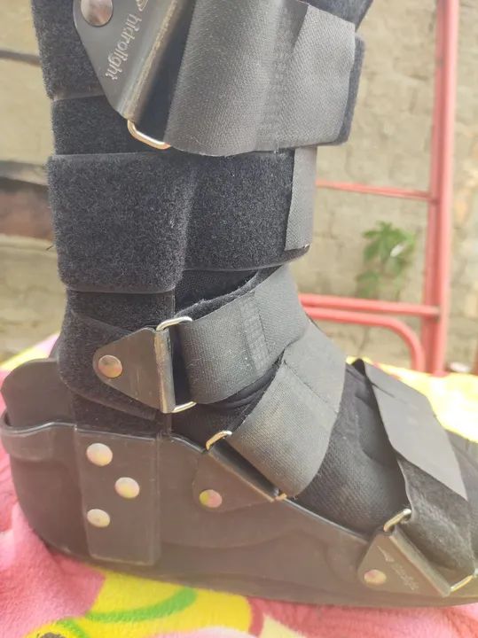 Bota ortopédica para recuperação de fratura - Foto 3