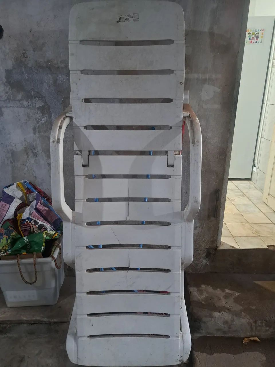 Espreguiçadeira de plástico - Foto 2