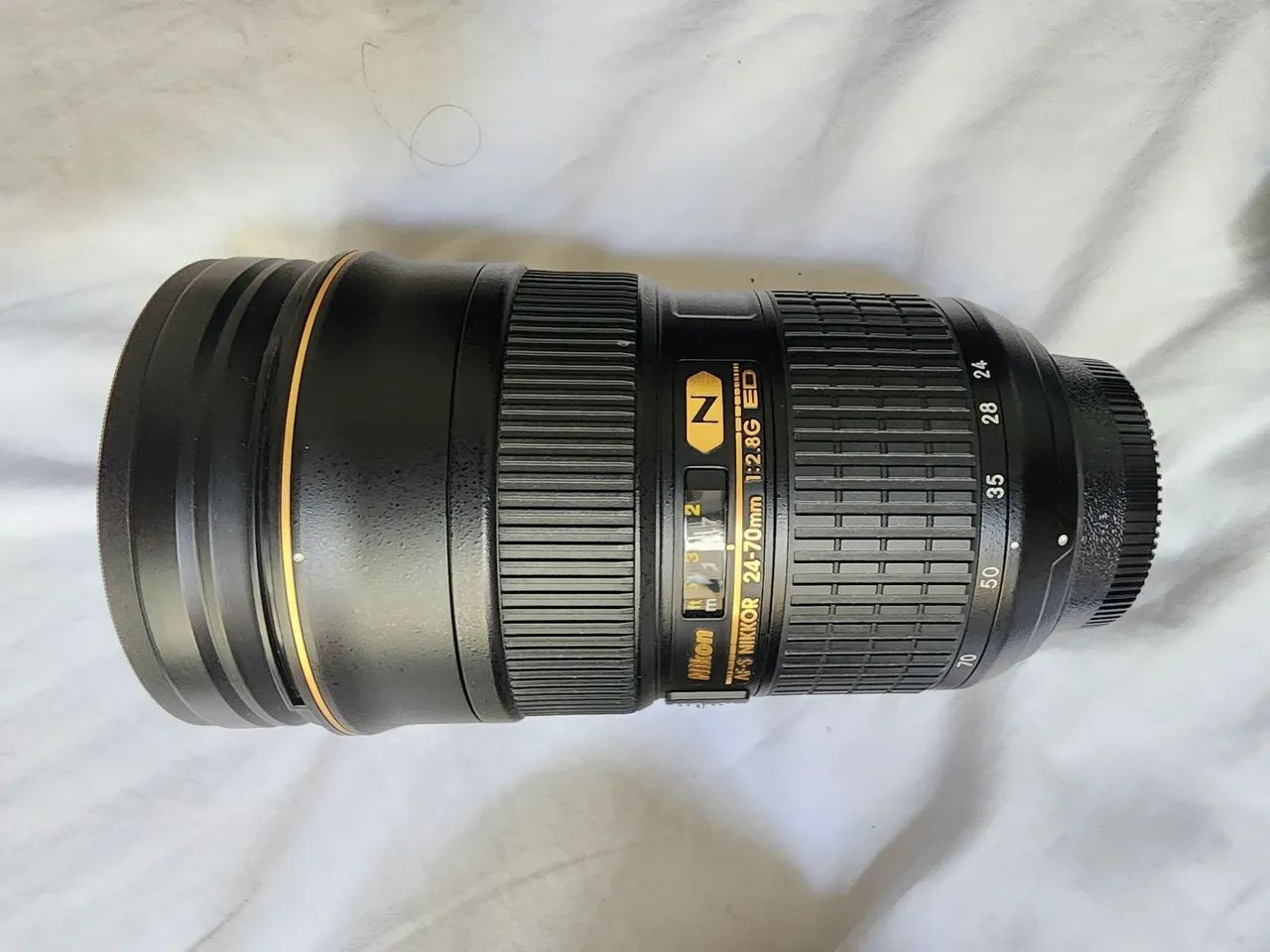 Lente Nikon AF-S NIKKOR 24-70mm f/2.8G ED - Novissima! Usada menos de 10 vezes