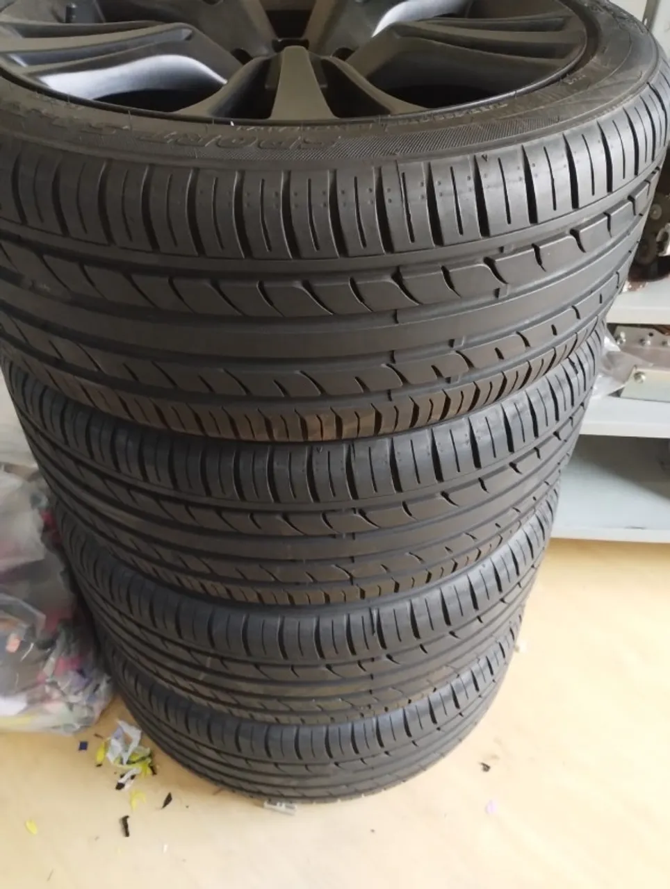 Kit 4 Pneu Goodride Aro 20 245/45r20 99W Sport