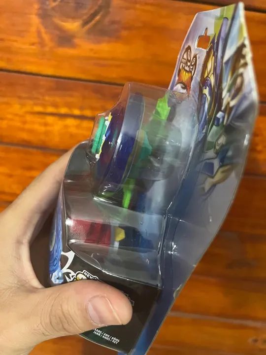 Brinquedo Beyblade Super Whisker - Foto 3