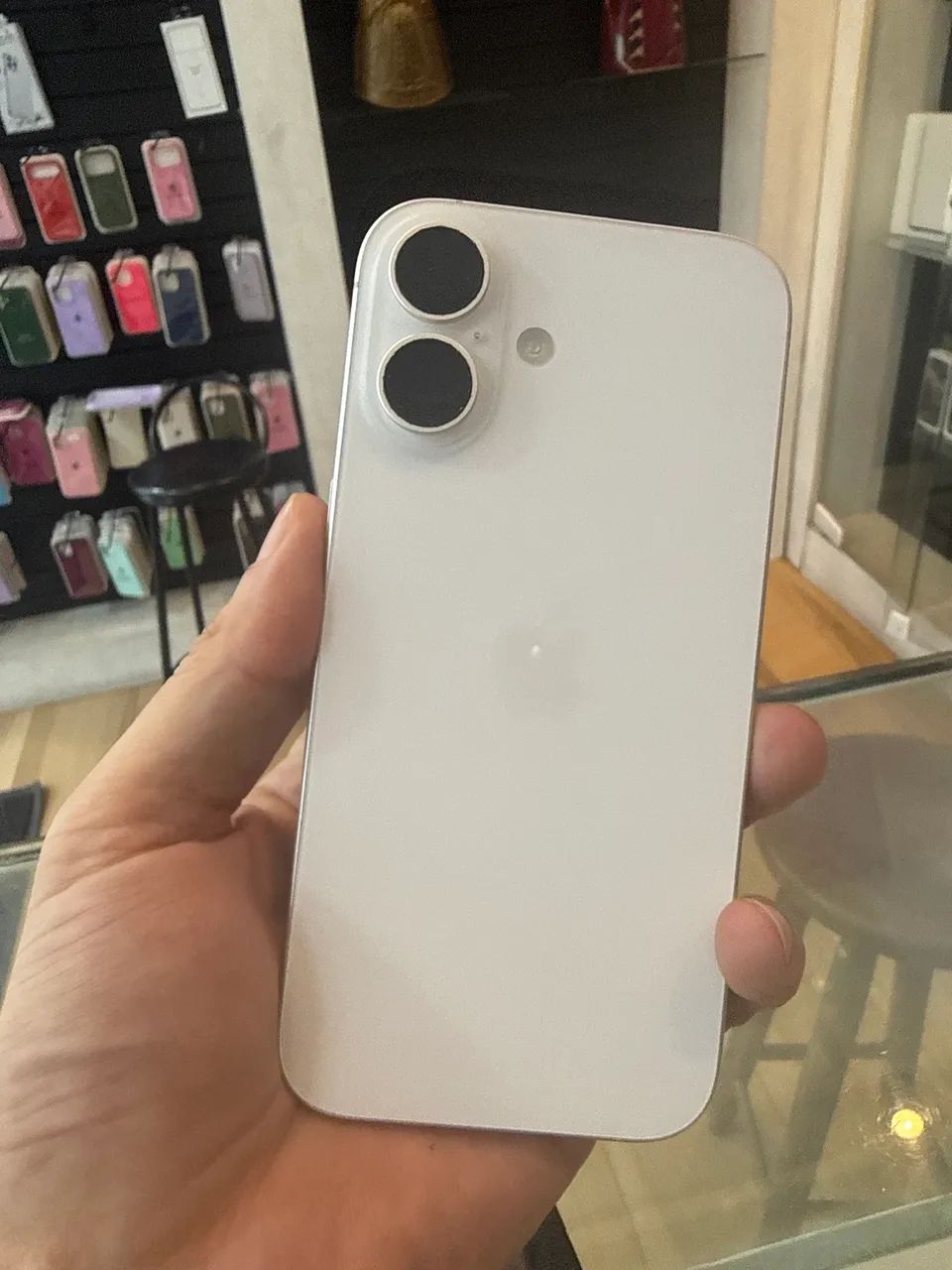 Iphone 16 plus 128 - Branco - Semi novo 