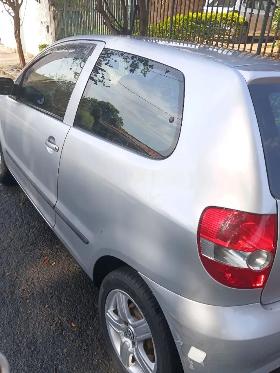 Volkswagen Fox Plus 1.6mi/ 1.6mi Total Flex 8V 3P 2004