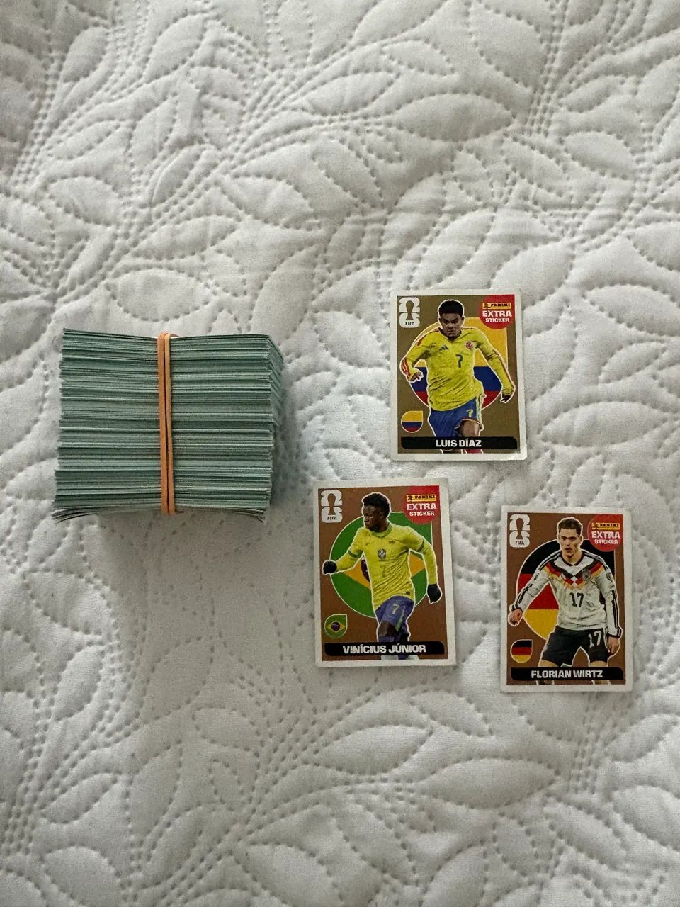 Figurinhas Legend - Foto 3