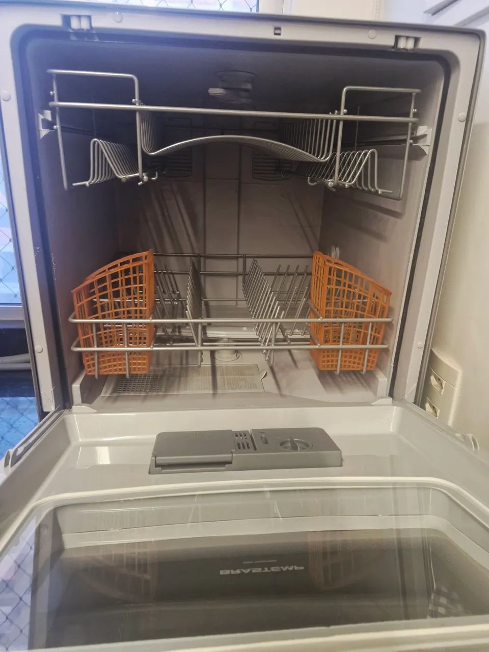 Máquina Lava Louças Brastemp 8 serviços - Foto 3