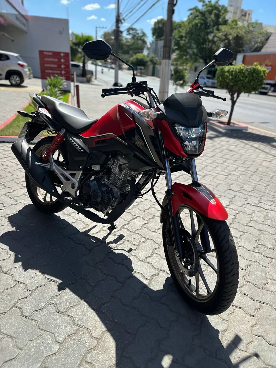 TITAN 50 ANOS ZERA E QUITADA  - Foto 4