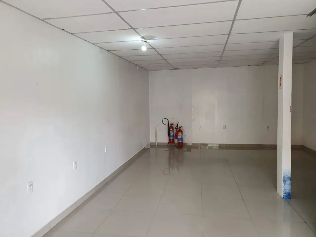 Lojas em ótimo Ponto Comercial em Campo Grande RJ - Foto 4