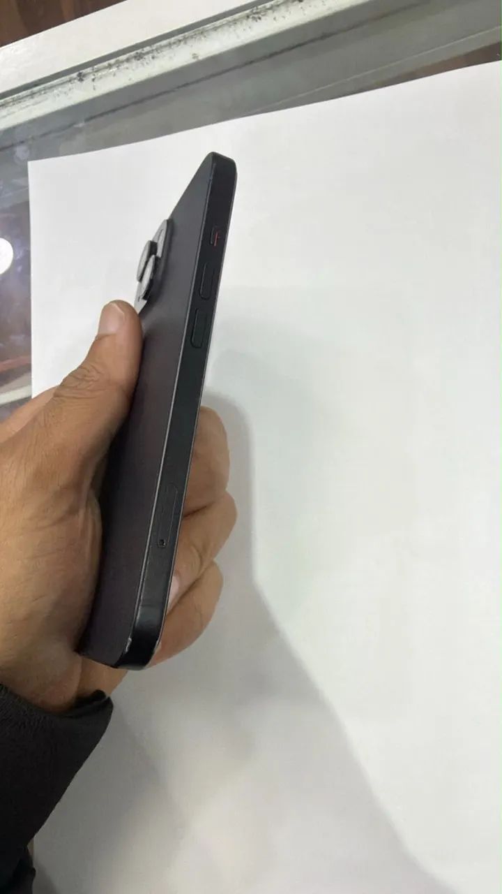 iPhone 15  - Foto 5