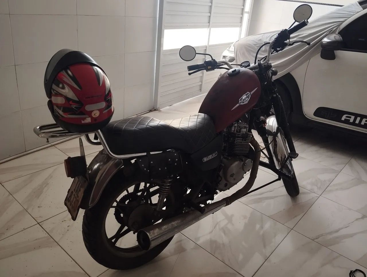 Suzuki intruder 125 customizada - Foto 3