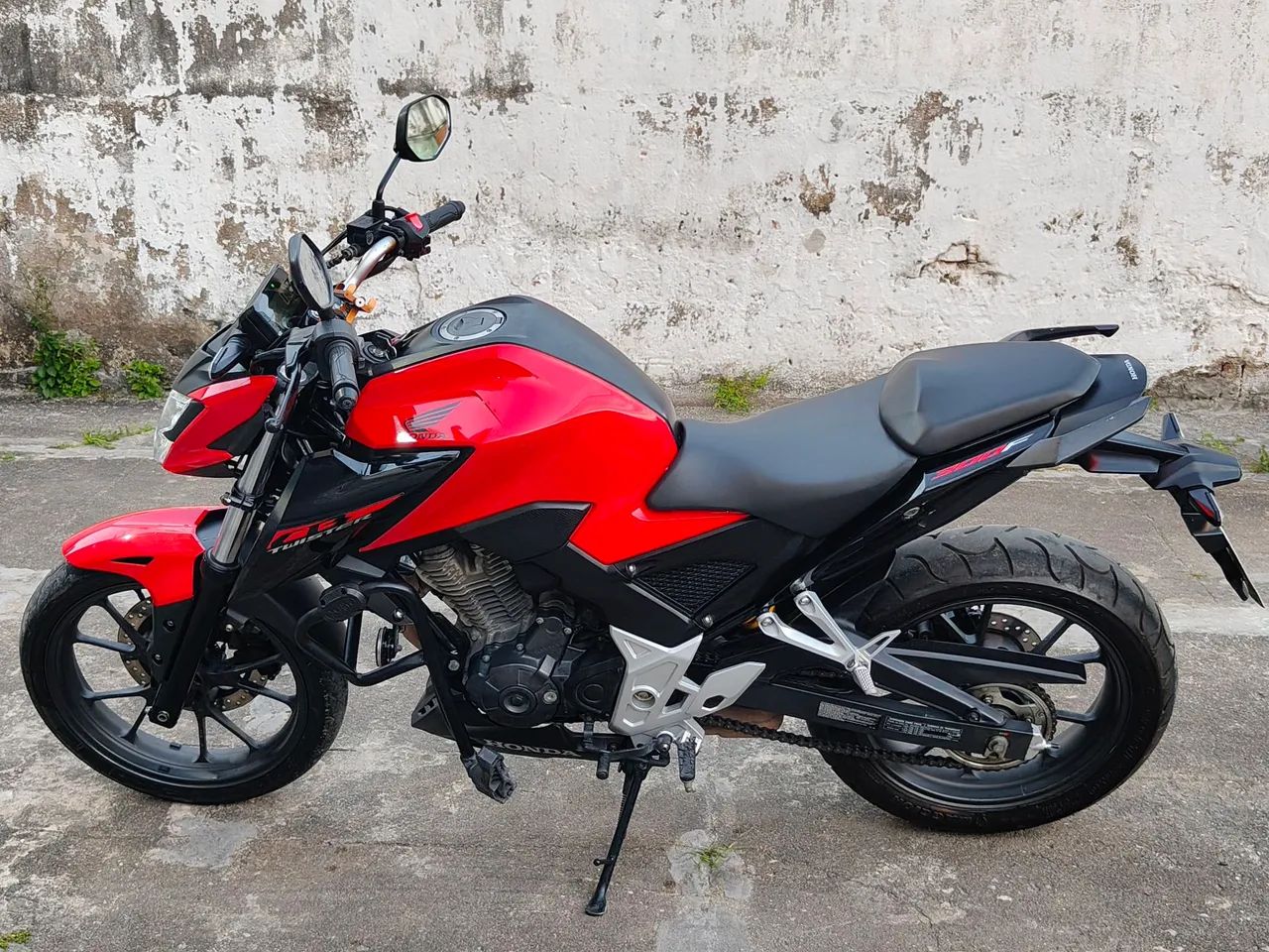 CB 300 Super conservada  - Foto 3