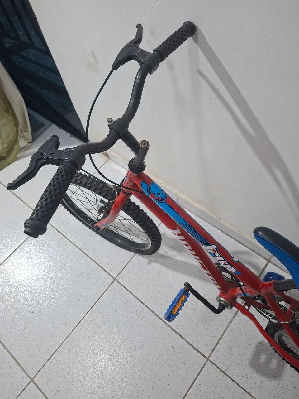 Vendo bicicleta aro 20 - Foto 2