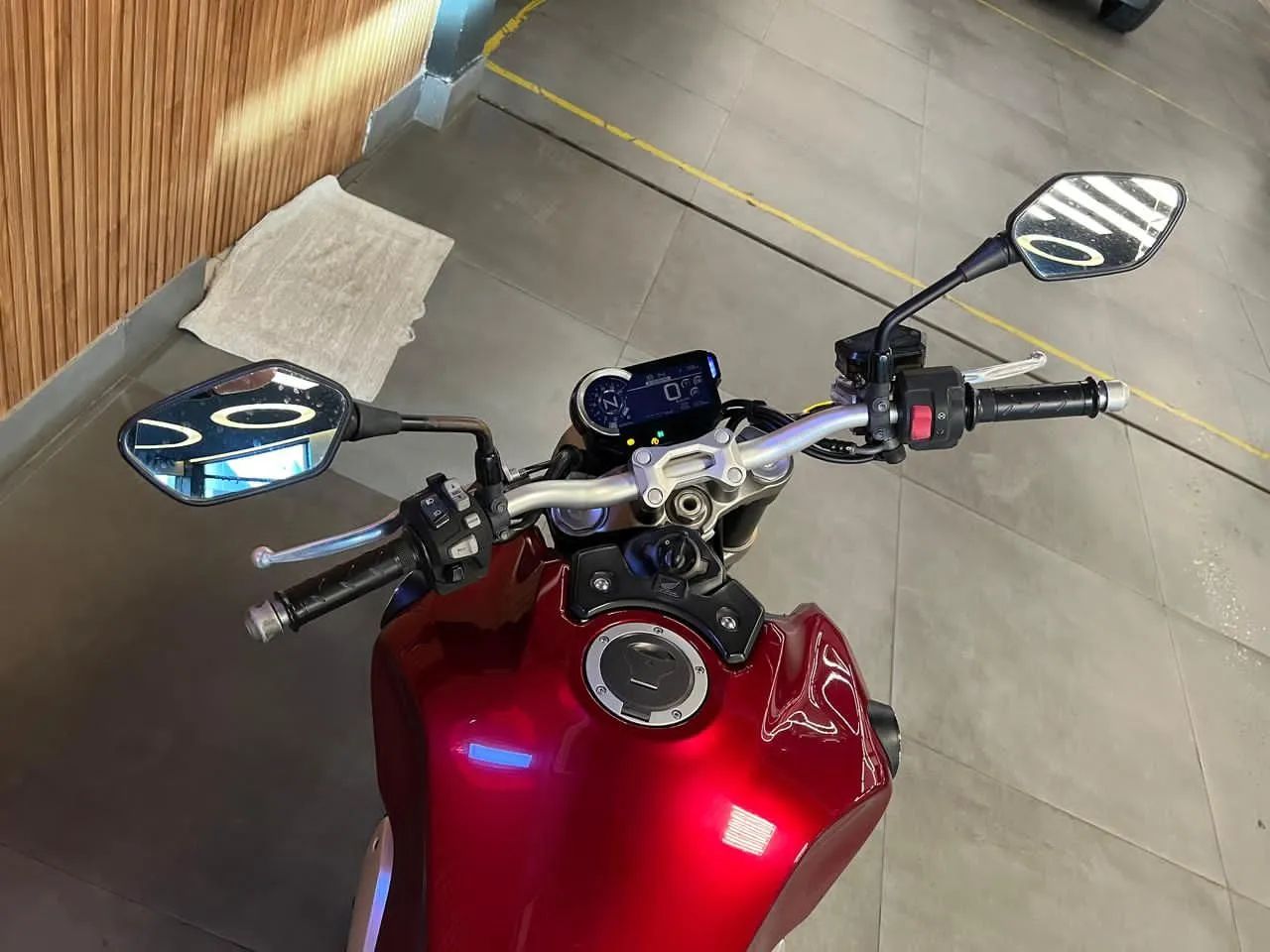 Vendo está linda moto - Foto 5