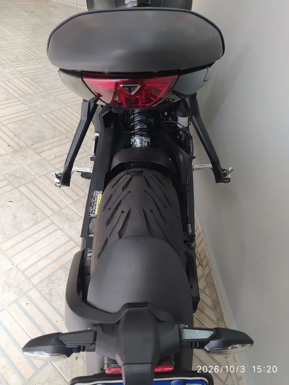 Triumph Trident 660  - Foto 4