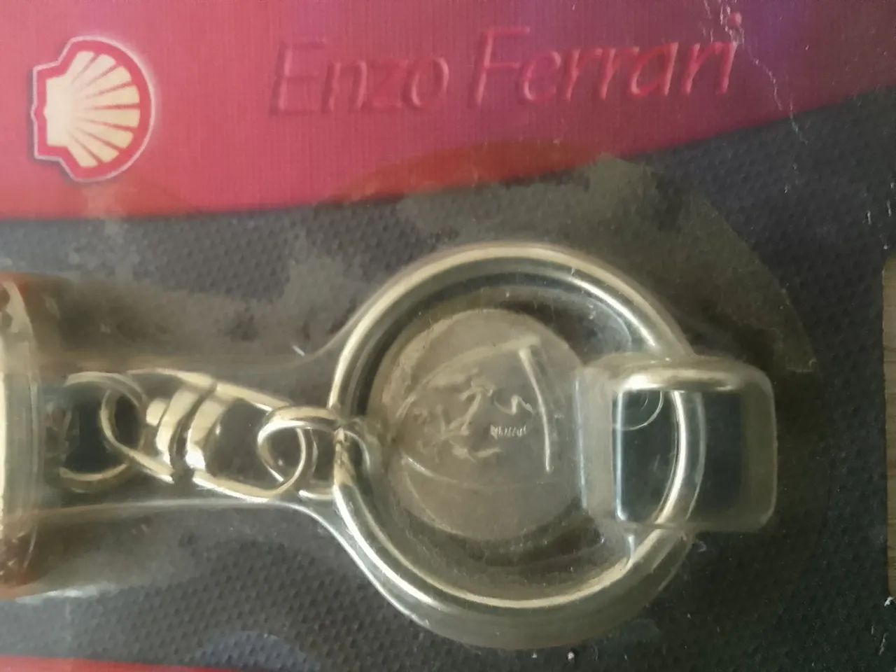 Chaveiro Shell V - POWER Enzo Ferrari (lacrado) - Foto 3