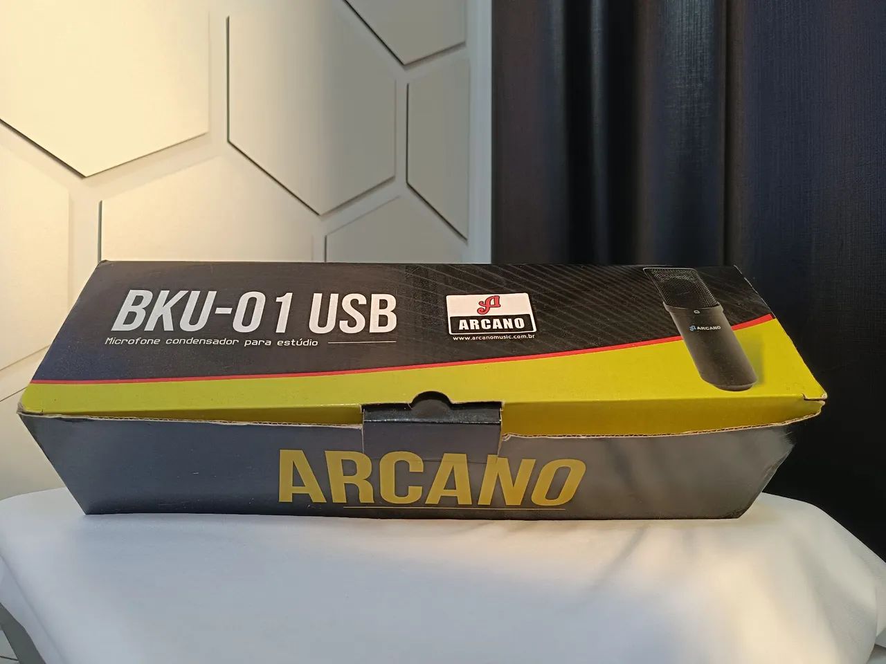 Microfone Arcano BKU-01 USB com suporte