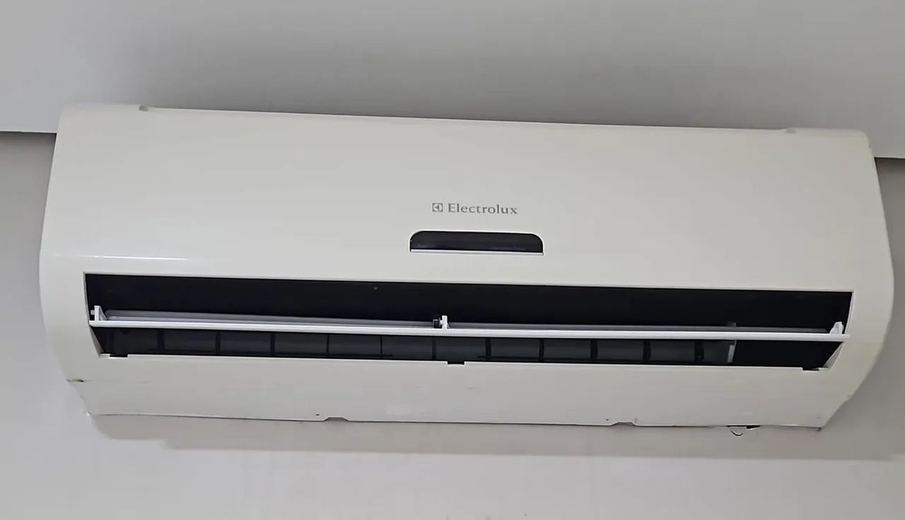 Split Electrolux 9 mil btus