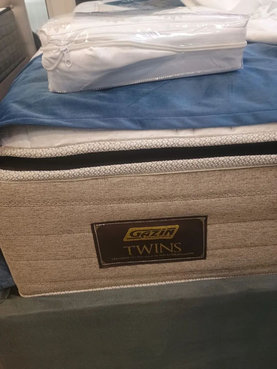 Cama box nova