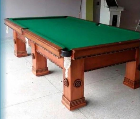Vendo mesa de sinuca oficial