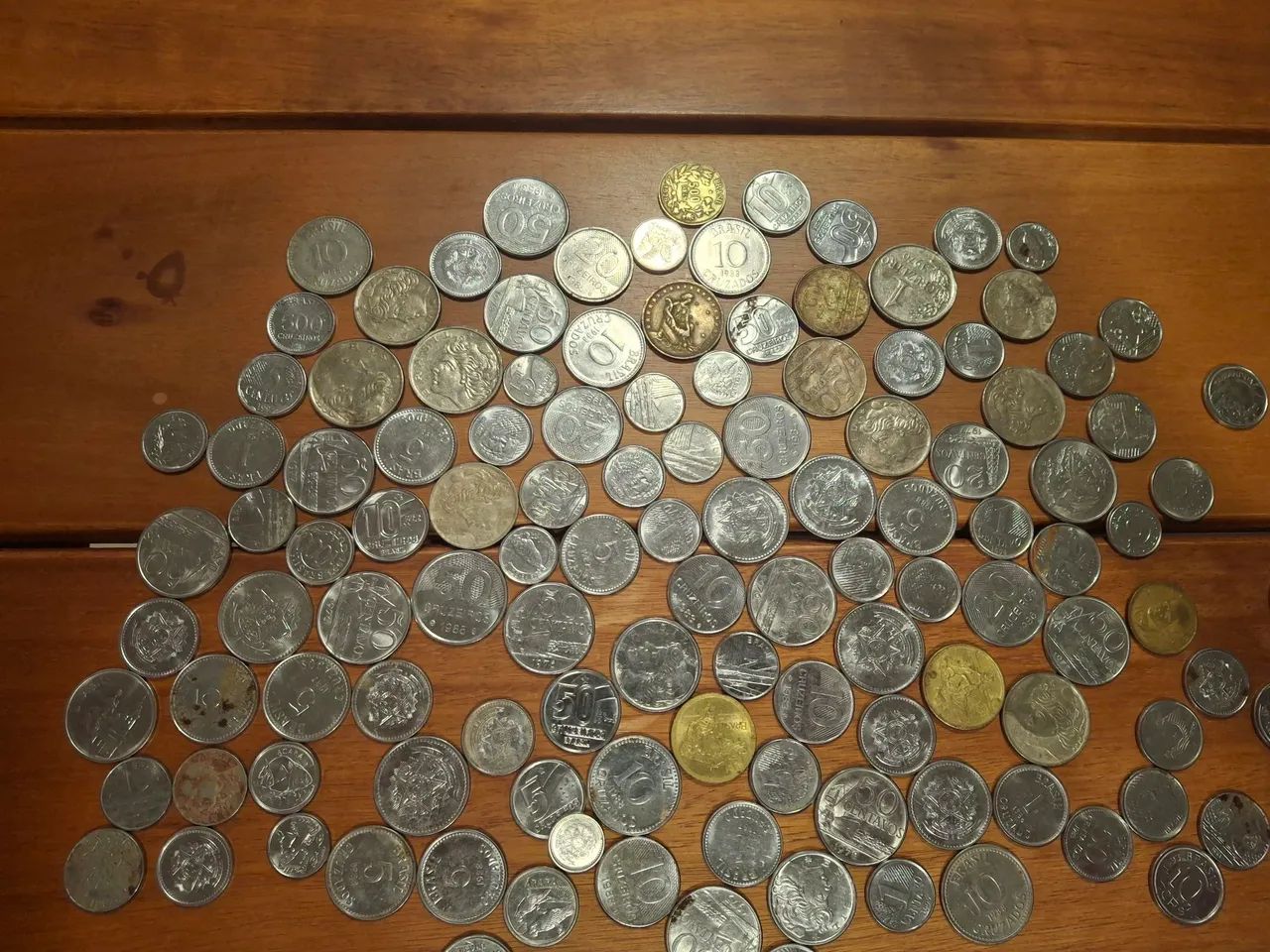 VENDE-SE MOEDAS ANTIGAS 