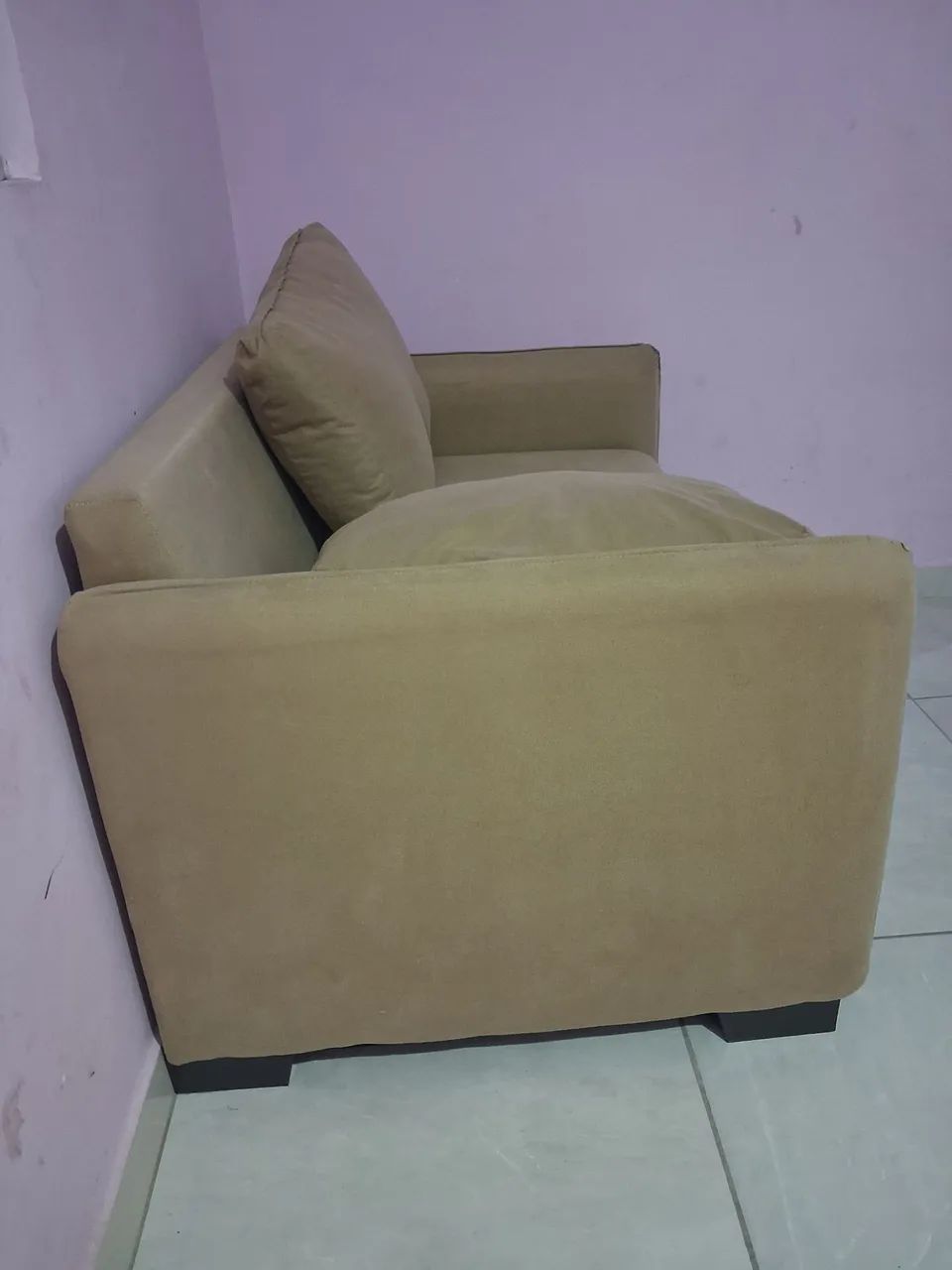 Vendo sofá 2 lugares novo  - Foto 3