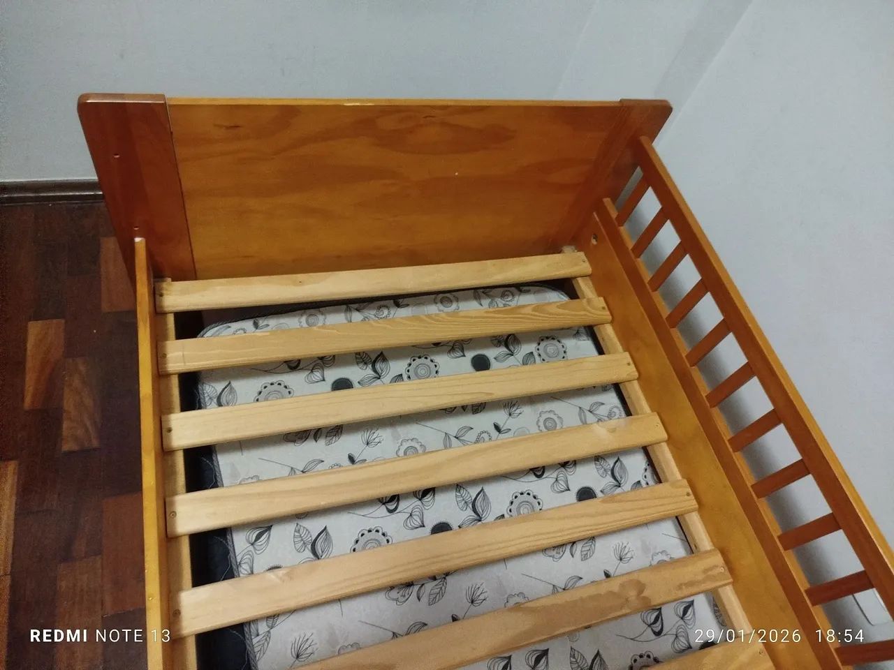 Vendo cama solteiro infantil - Foto 3