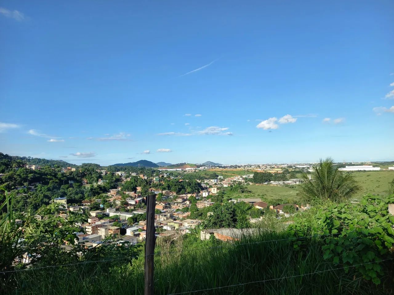 EM VIANA (UNIVERSAL) - LOTE ESCRITURADO 300m²
