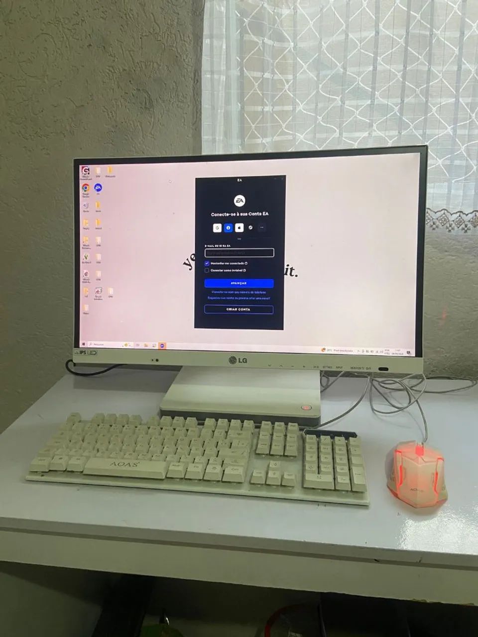 LG All i One V320