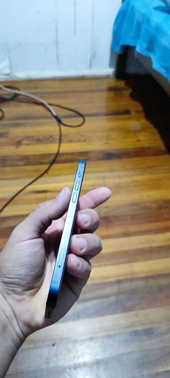 iPhone 12 128GB conservado bateria 100% - Foto 2