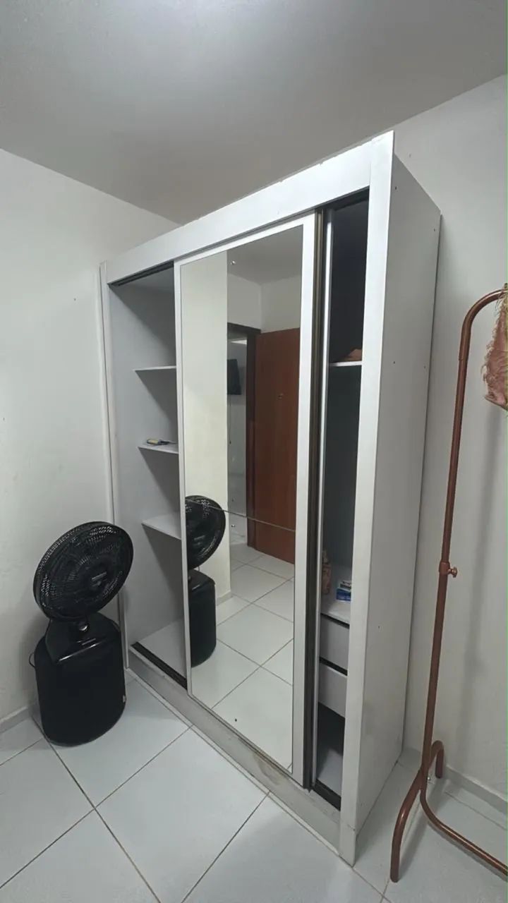 Guarda roupa