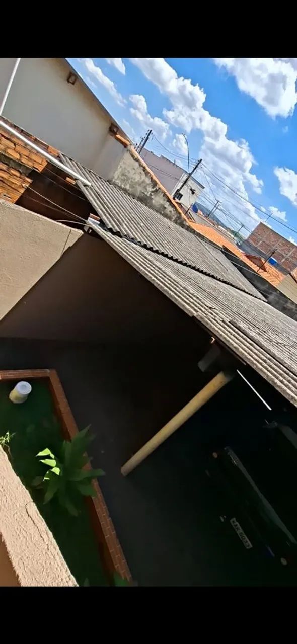 Vendo sobrado com 3 kitnet incluso  - Foto 3
