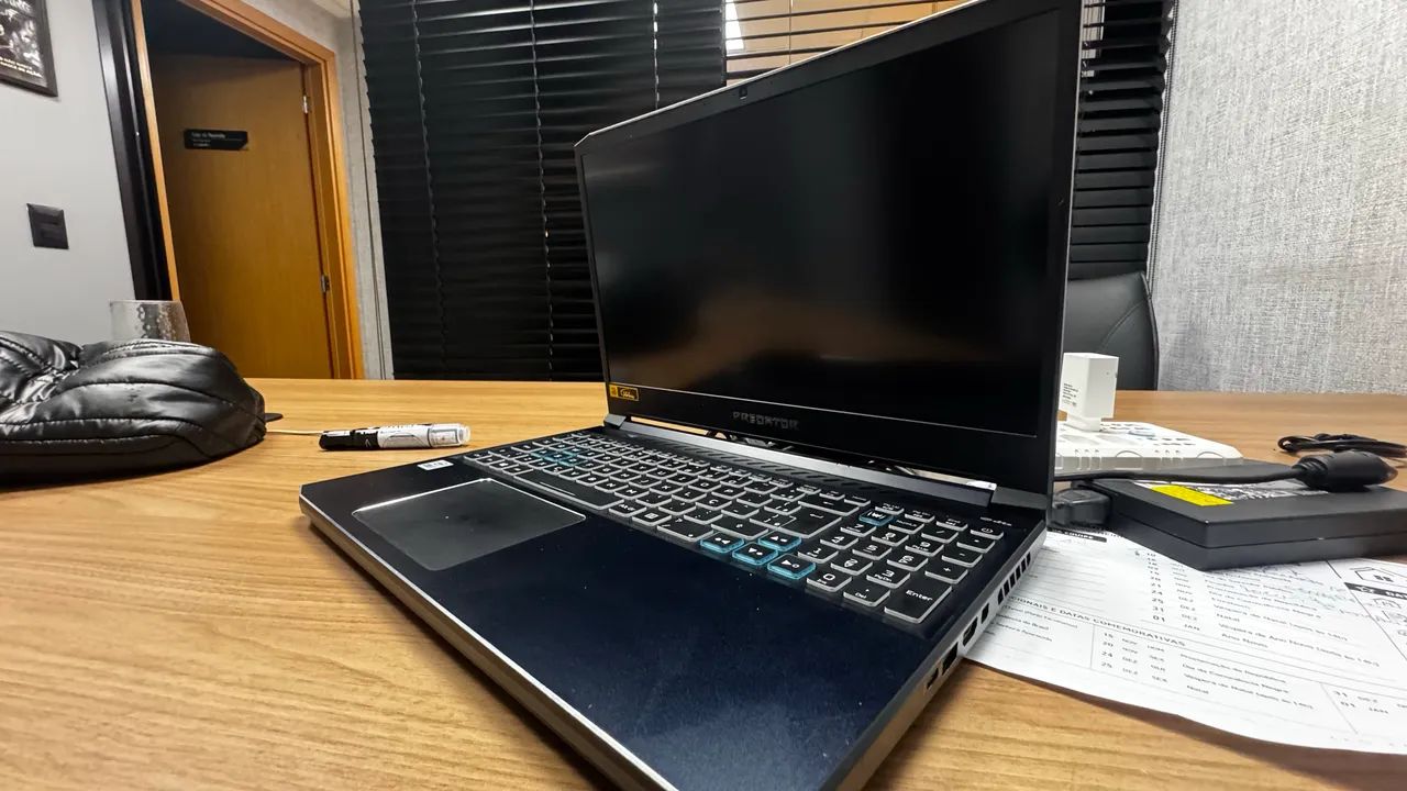 NOTEBOOK GAMER PREDATOR HELIOS 300 (COM DEFEITO) - Foto 3