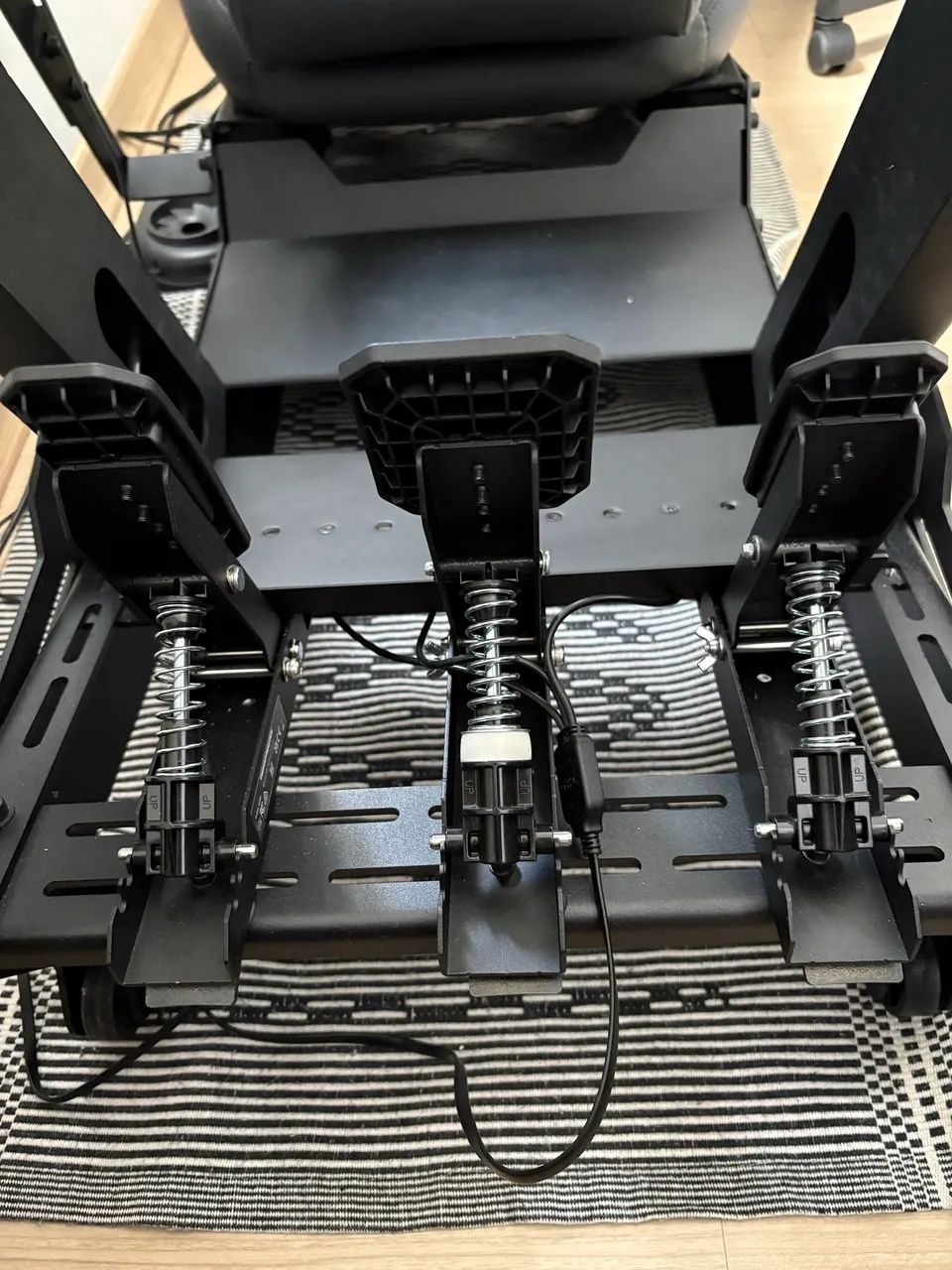Pedais Thrustmaster Raceline Pedals III Ps5 Xbox Pc - Foto 4