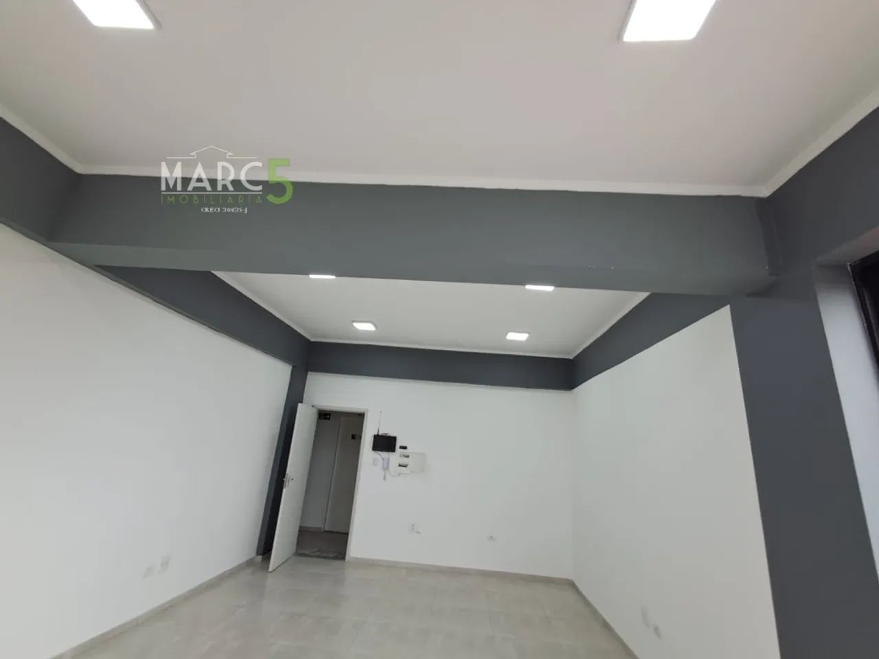 Aluguel - SALA - JARDIM ANGELO Aruja SP