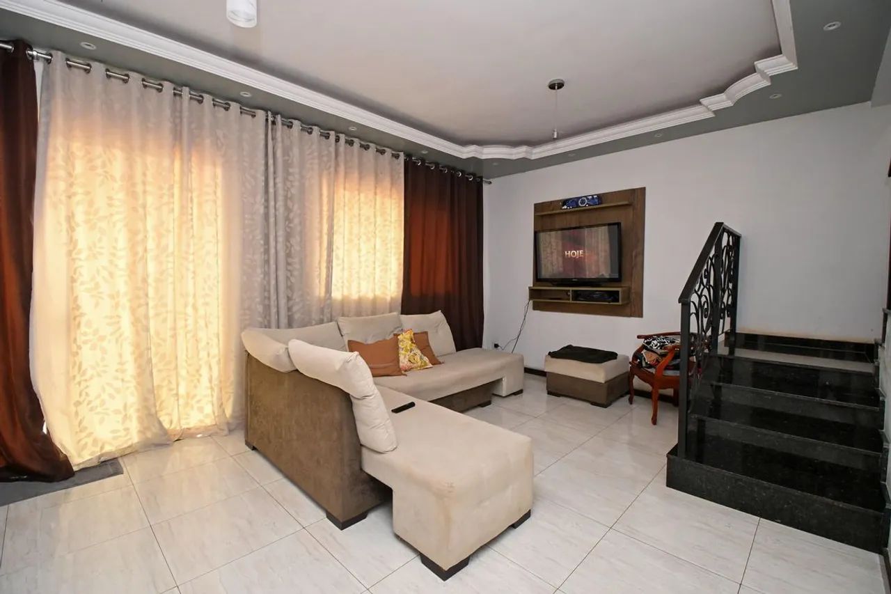 Casa à Venda - Alvorada, 2 Quartos, 1500 m2